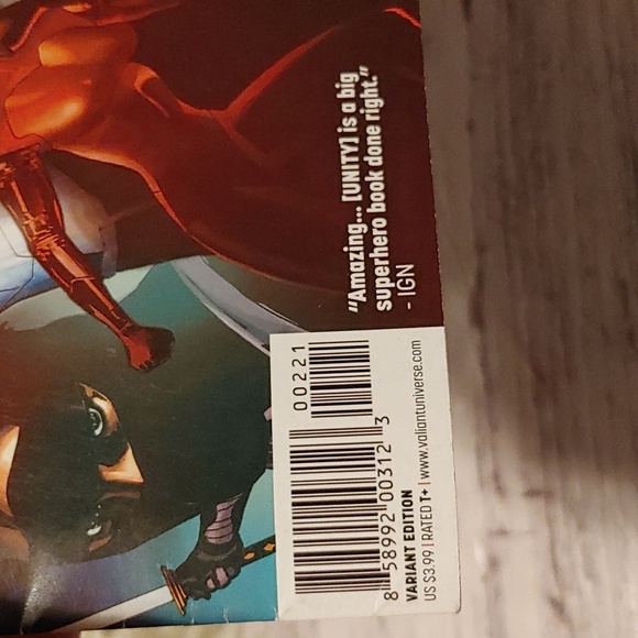 4/$20 Unity #2 December 2013 Comics - Picture 3 of 5